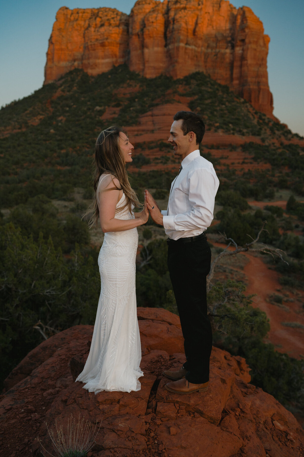 Sarah Folkers Photo Sedona elopement-40