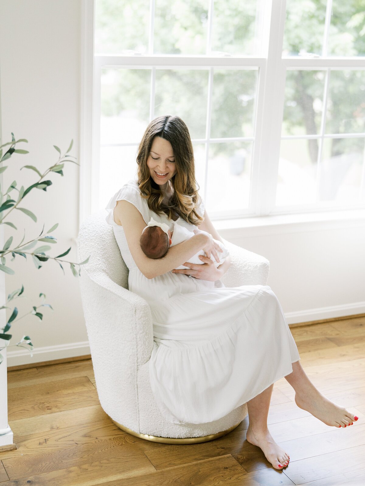 in home newborn photographer northern virginia