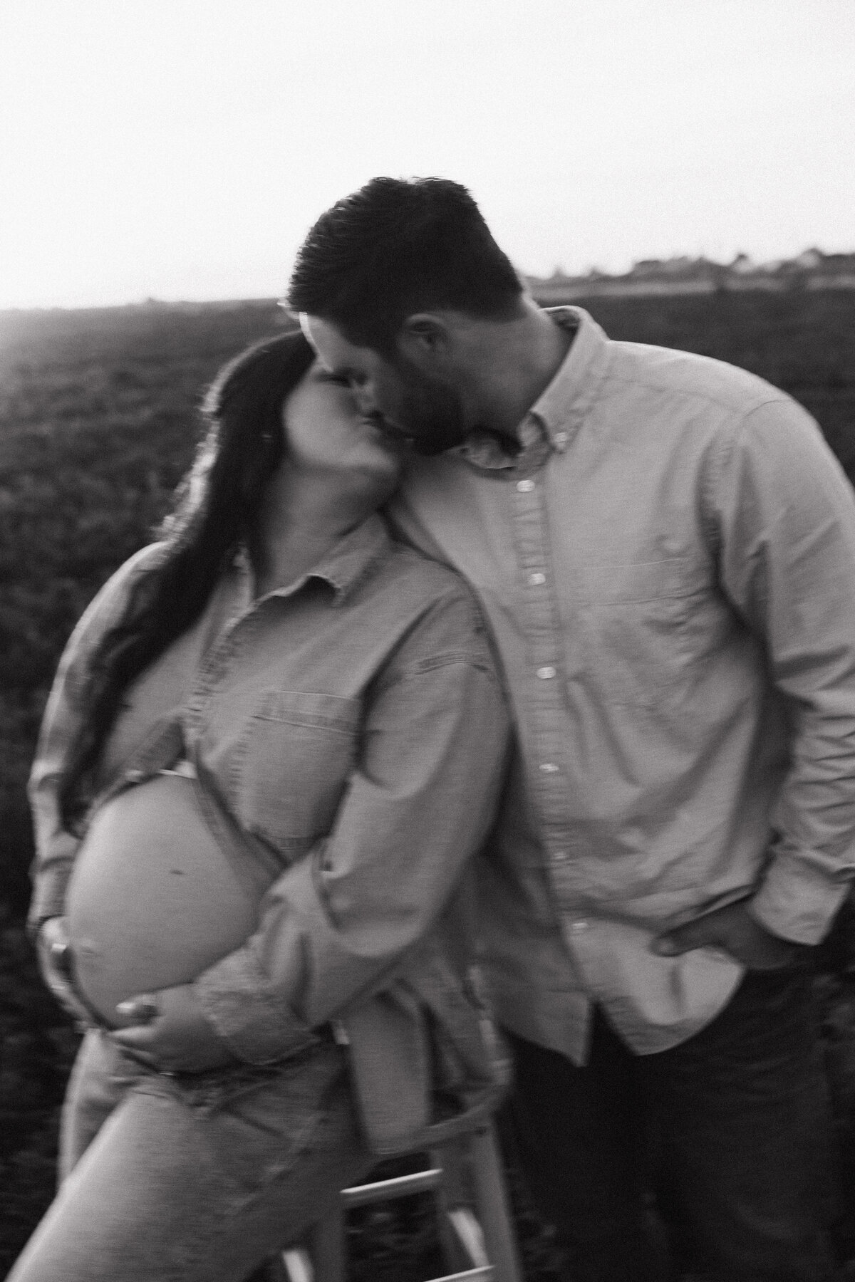 lifestyle-maternity-photography-west-coast-1