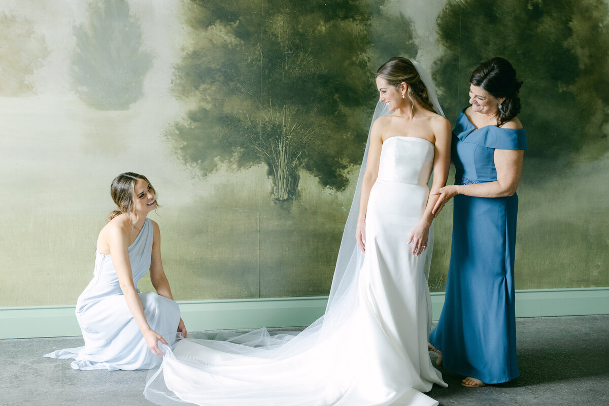 Katherine Horton Photography Christin & Lee Wedding Day Katherine's Favorites 028