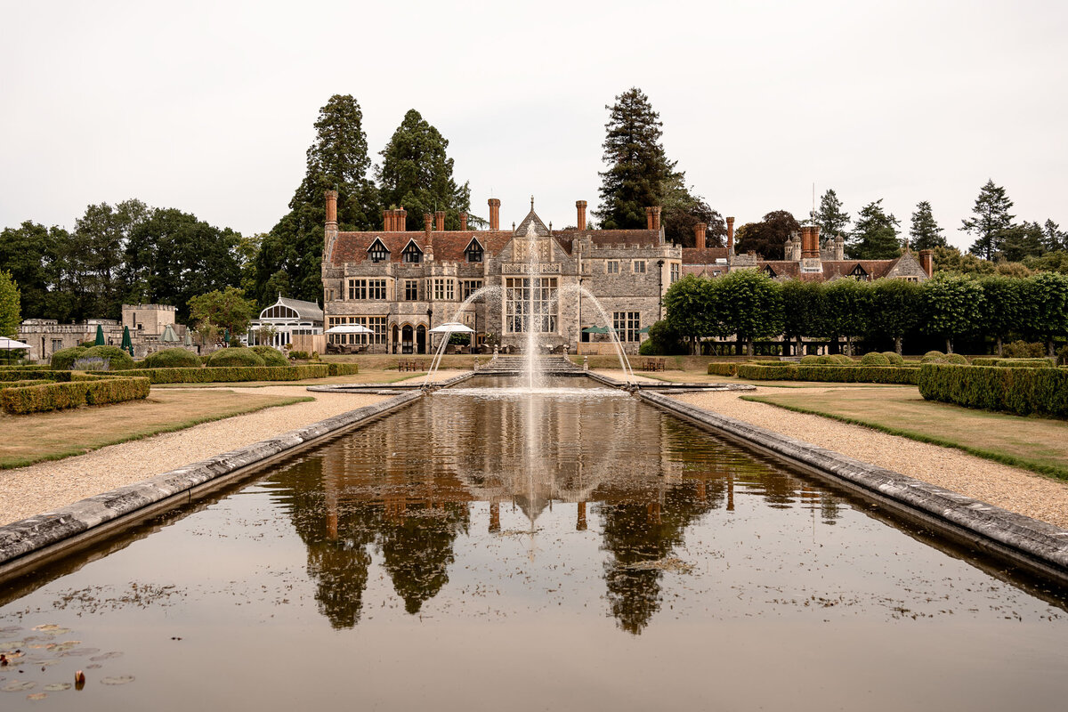 rhinefield-house-wedding-photographer-ellie-sam-1