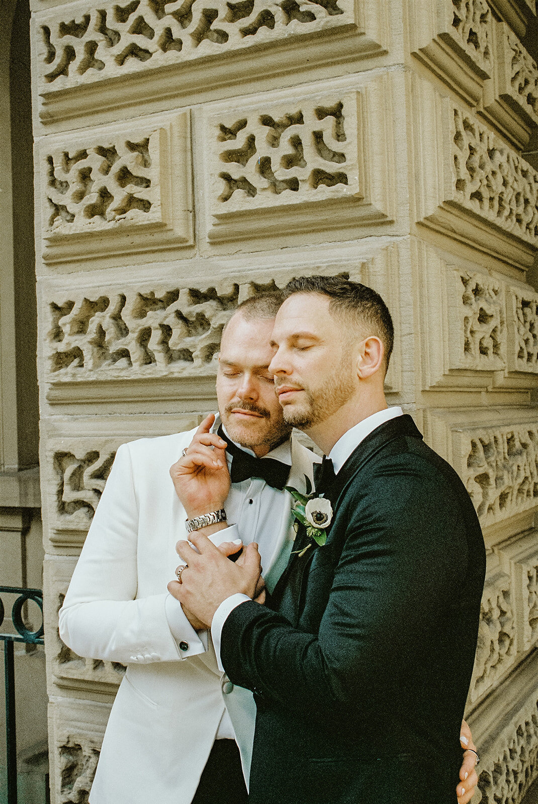 toront-university-club-lbtq+-wedding-couples-session-queer-positive-all-love-downtown-toronto-290