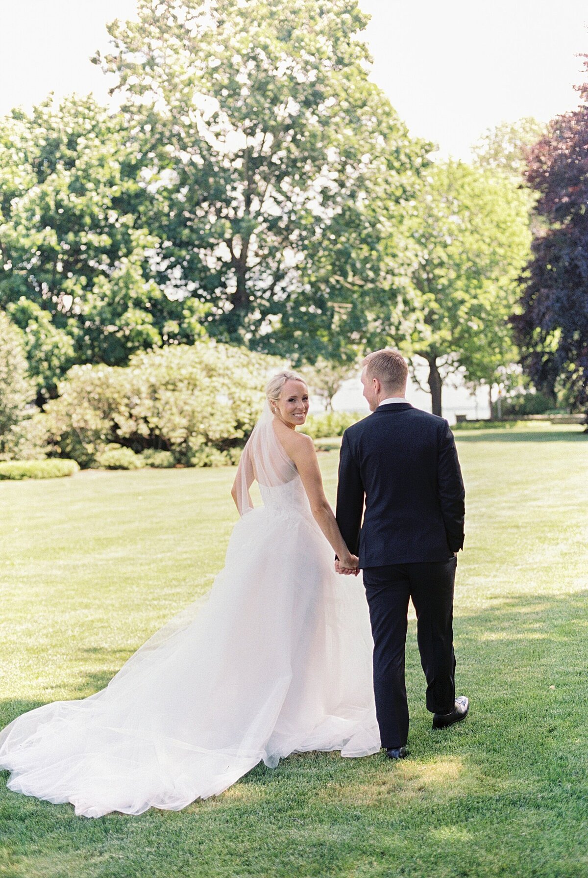 Fine art wedding photography Newport, Luxury wedding photographer Newport RI, Documentary-style wedding photography Newport, Timeless wedding photography in Newport, Elegant wedding photos Rhode Island, Weddings at Castle Hill Inn