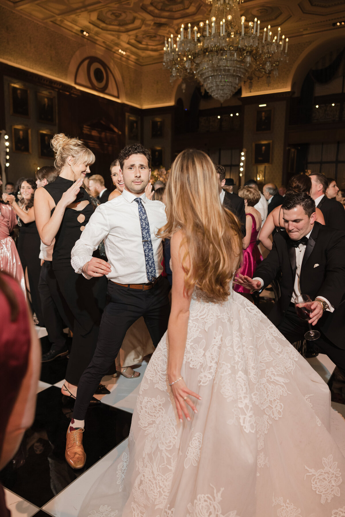 philadelphia-union-league-luxury-wedding-92