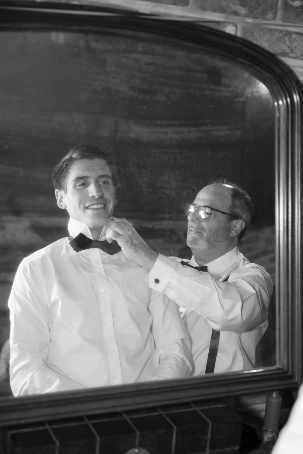 Groom Portraits by Lisa Blanche Photography