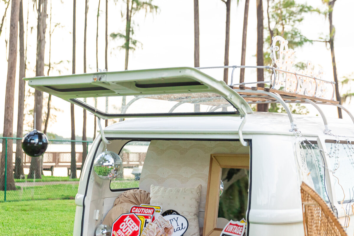 VW-BUS-tampa-photo-booth-bus-weddings-florida-weddings-venues-wedding-photo-booth-florida-photo-booth-bus-penny-the-photo-bus-139
