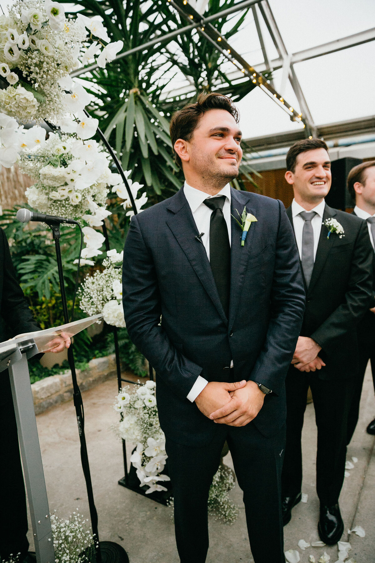 jaclyn-fisher-events-planning-chic-modern-greenhouse-wedding-in-philadelphia-116