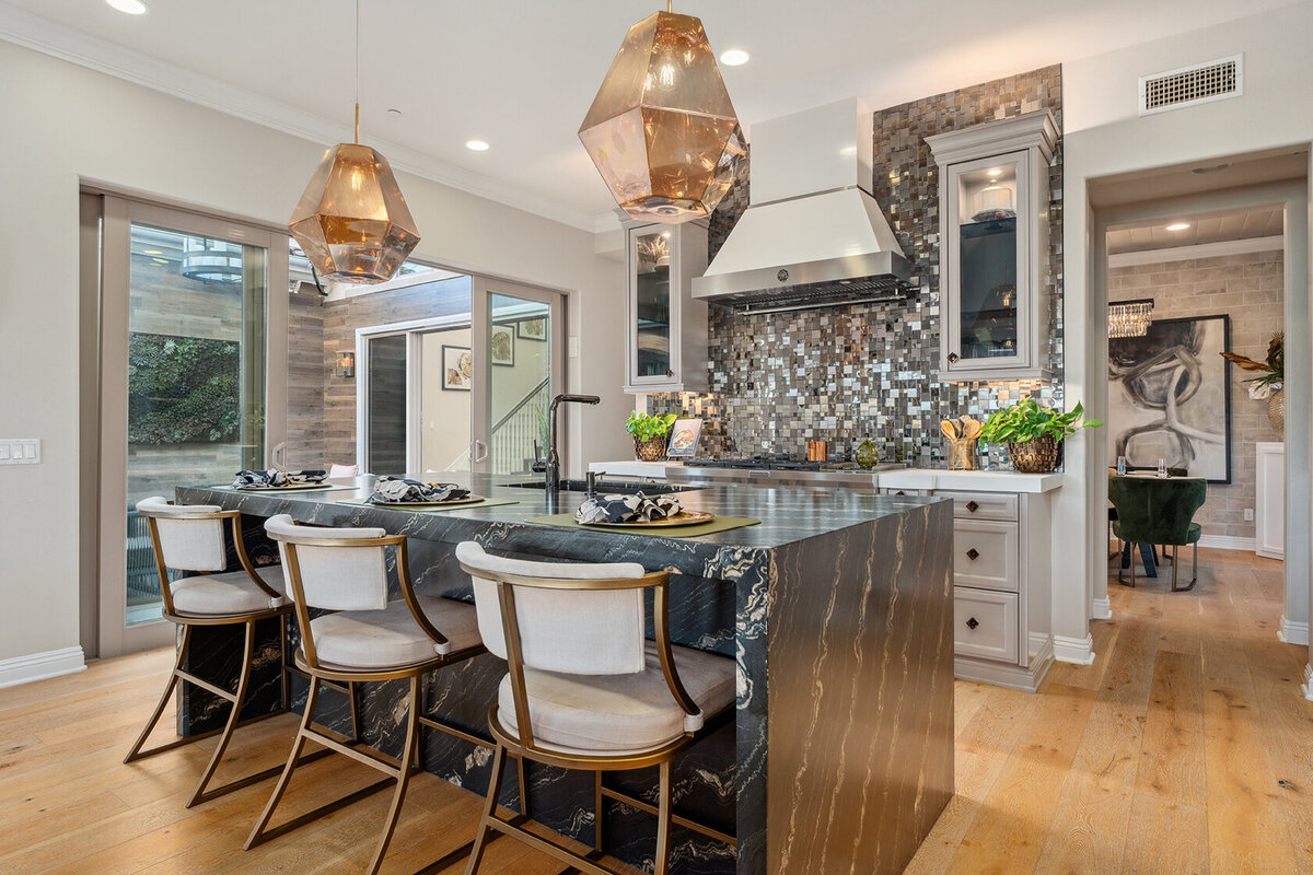 Del-Mar-Real-Estate-Photography-Meg-Bogart-Closing-Photos-19