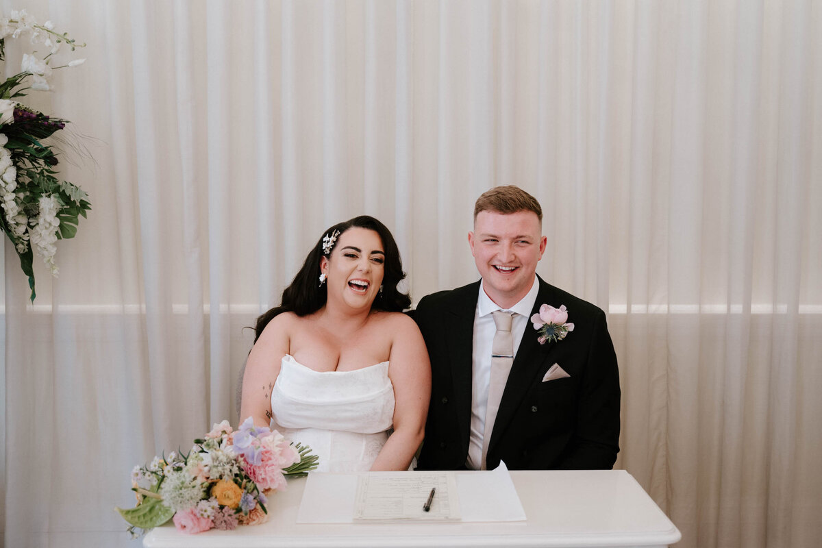 Nicola-Campbell-Romantic-Wedding-Photographer-Scotland-23-Montrose-Street-Katy&James-53