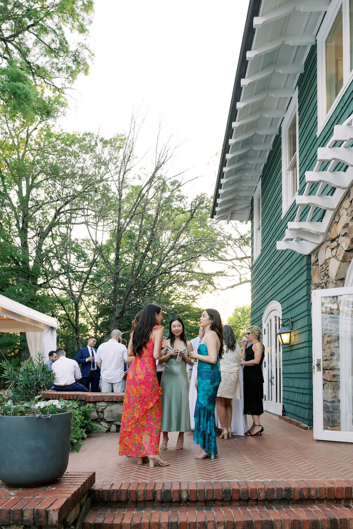 The Blisses Wedding_VanLandingham Estate Charlotte Wedding Venue_NC Wedding Photographers_0812