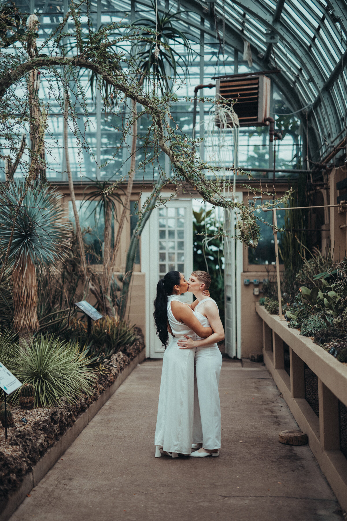 Garfield-Conservatory-Elopement-Chicago-Photographer-Queer-Affirming-119
