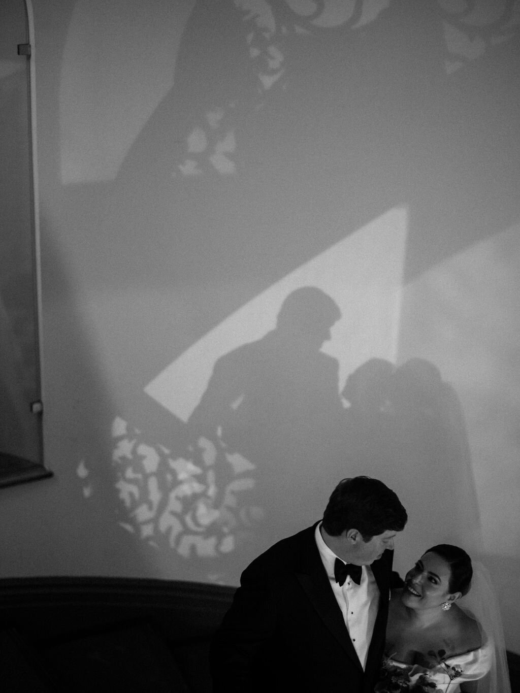 NikkiSanterre_EastCoastLuxuryWeddingPhotographer_PeabodyLibraryWeddingNouvelleEvents_Emily&Daniel-74