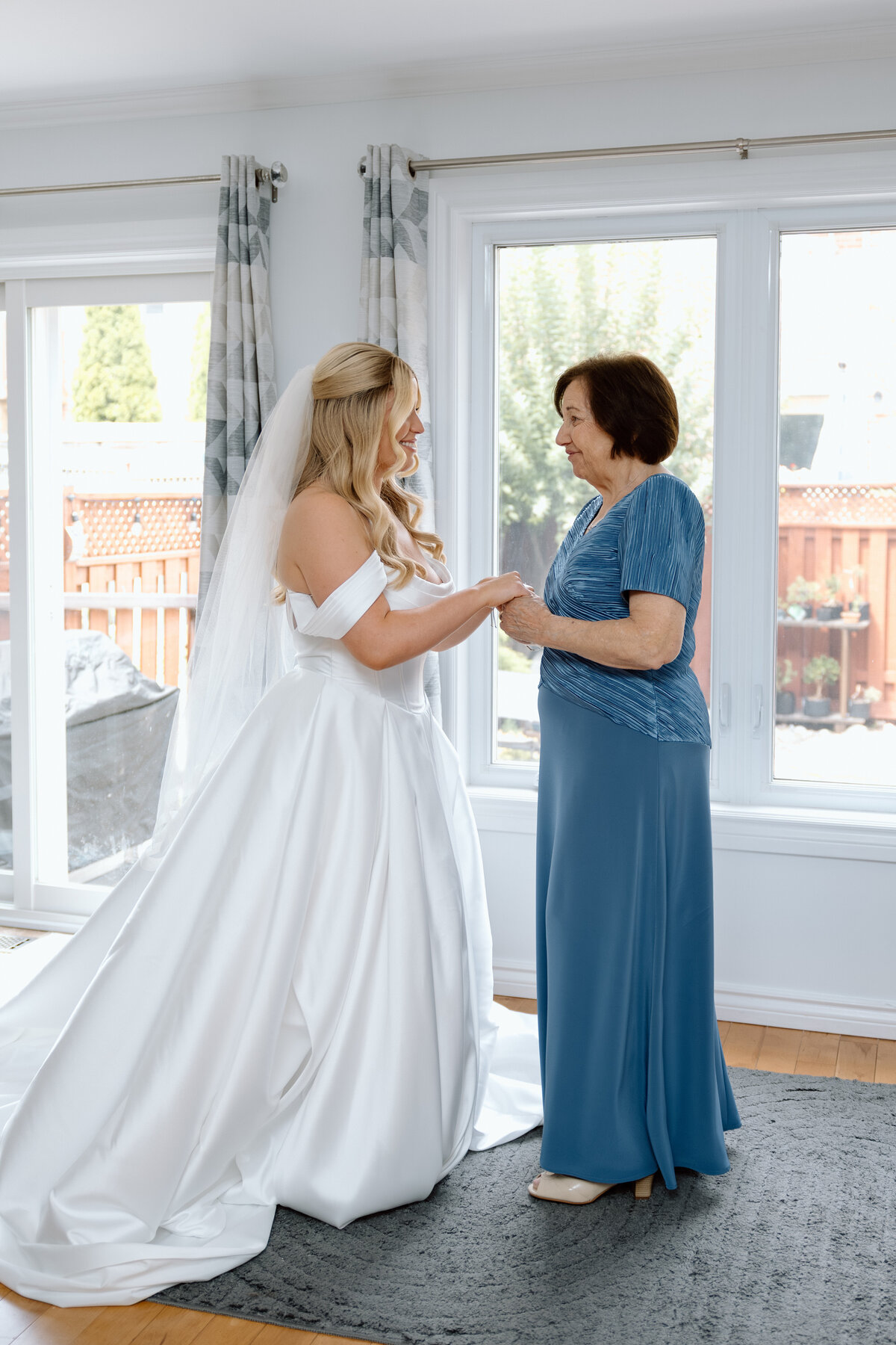 Sara & Joni Wedding Samples-71