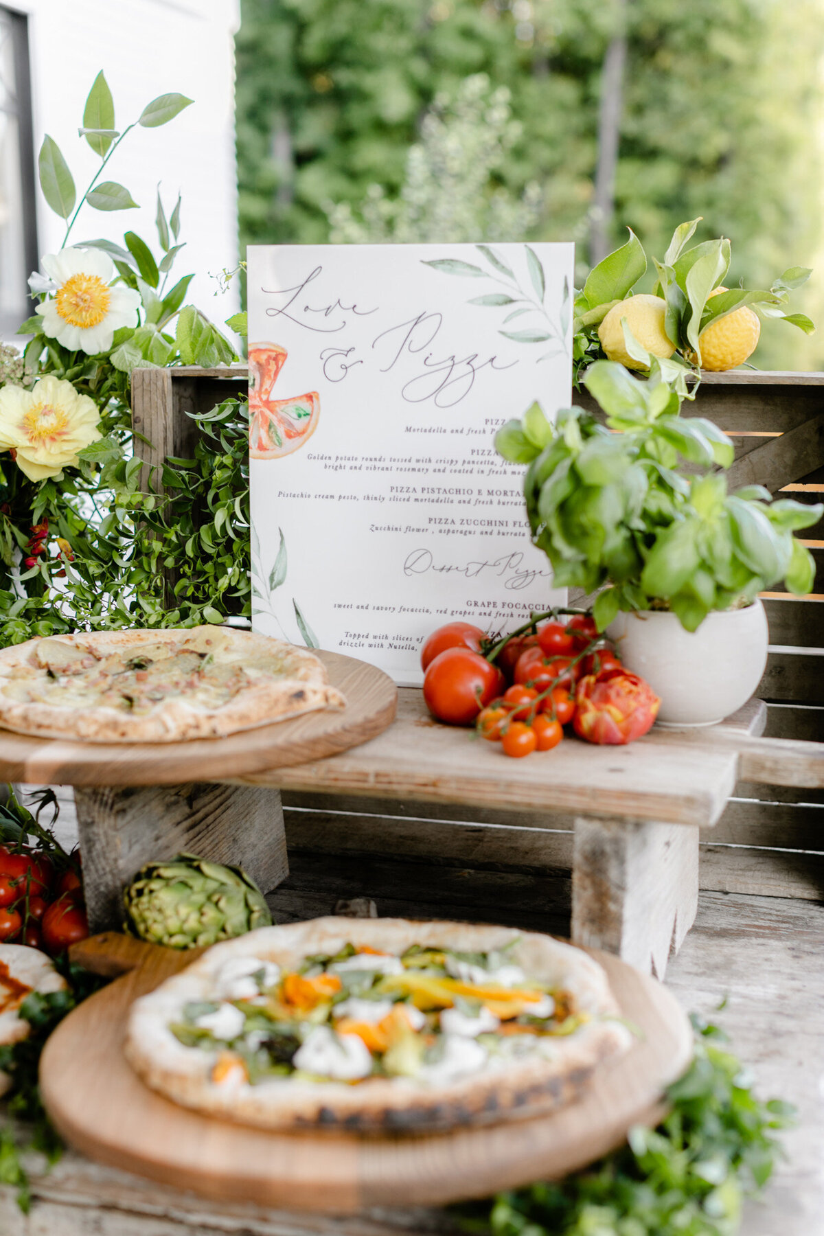 pirouette-paper-rustic-backyard-pizza-party 31
