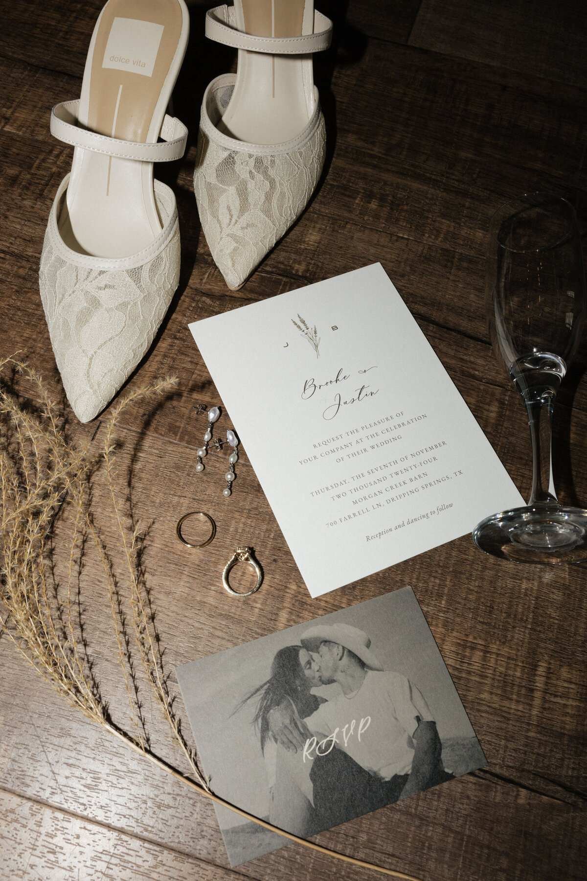 Wedding invite, shoes and rings and Jewerly, detail photo