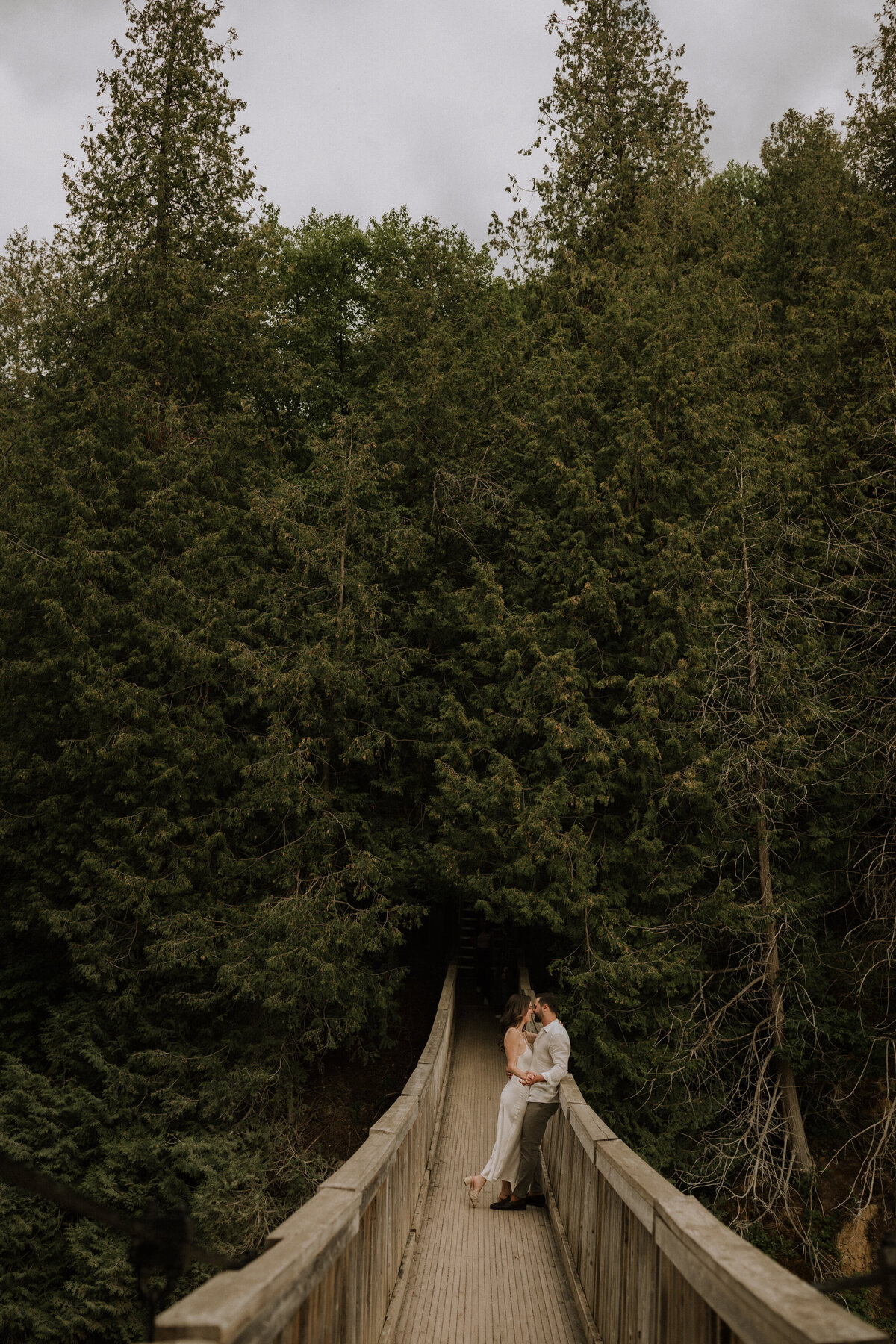 melanie-daniel-engagement-orangeville-island-lake-summer-2