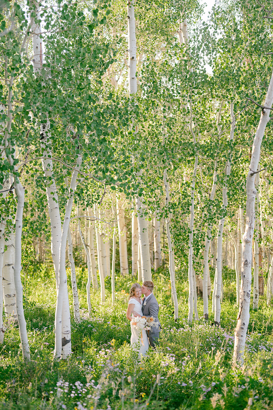 Lynn-Britt-Cabin-al-fresco-Snowmass-Aspen-Wedding-by-jacie-marguerite-2022-51