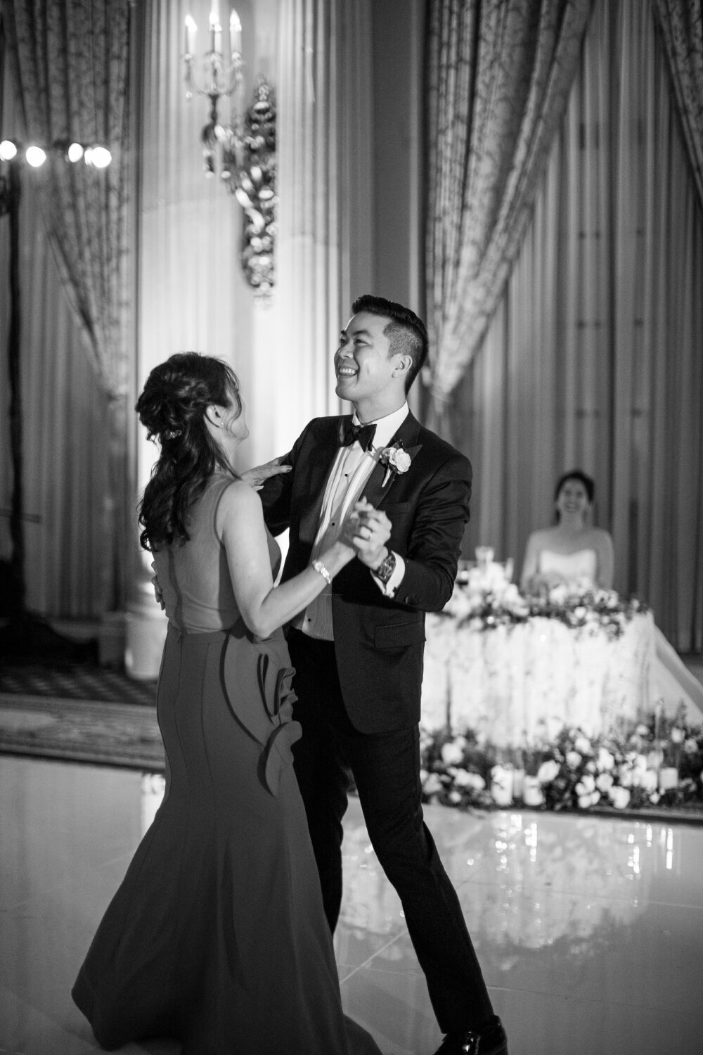 Biltmore Hotel Los Angeles Wedding. Photographer Samuel Lippke Studios076