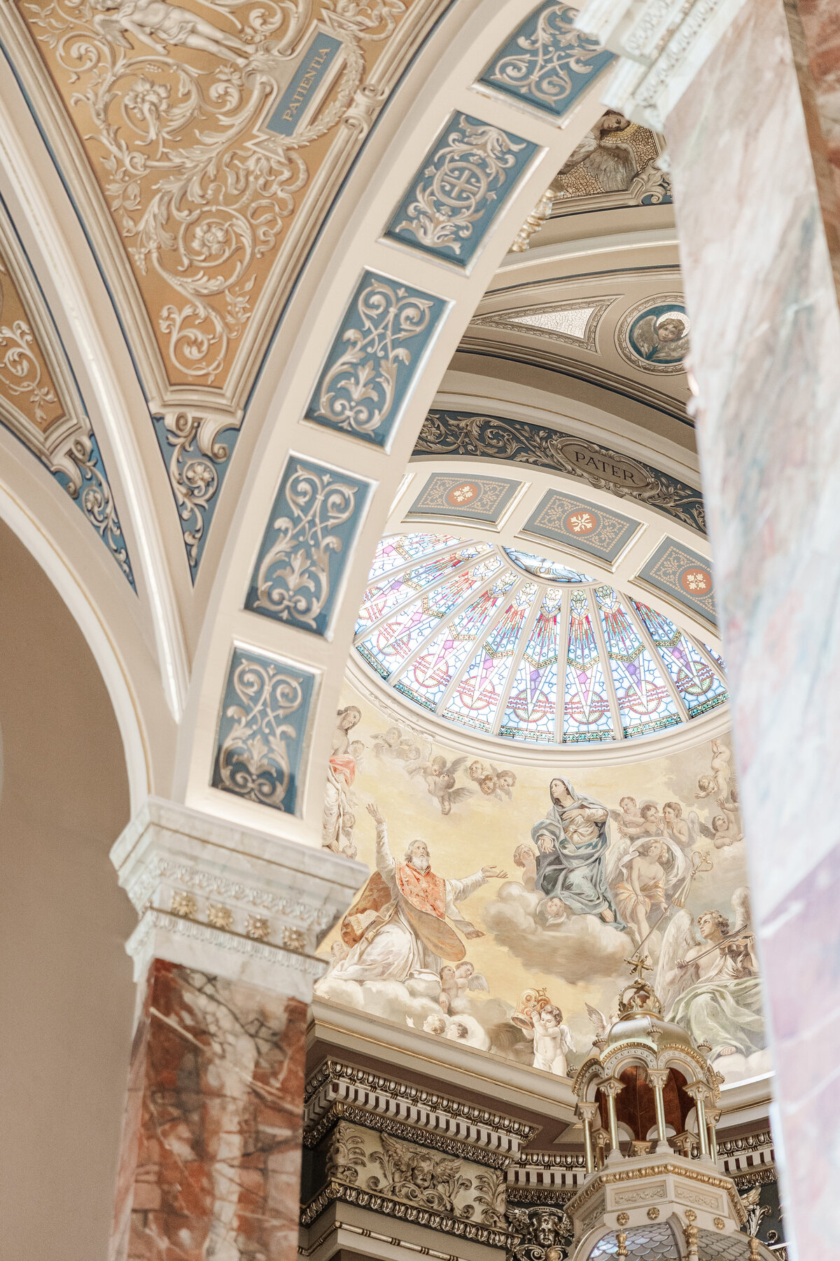 ornate details on the ceiling on the ceiling of a Catholic church