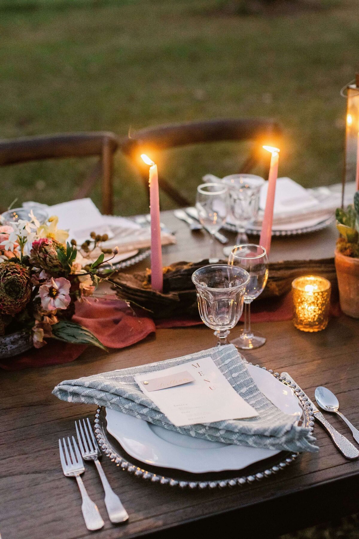 Fall inspired wedding flowers and outdoor reception