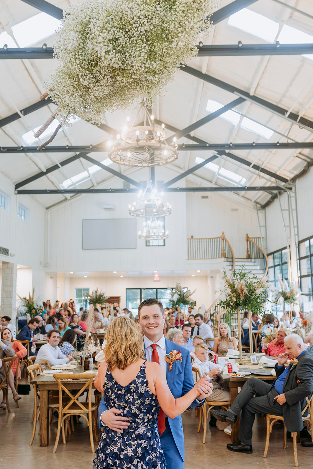 reTheBurrowWeddingPhotography-1235