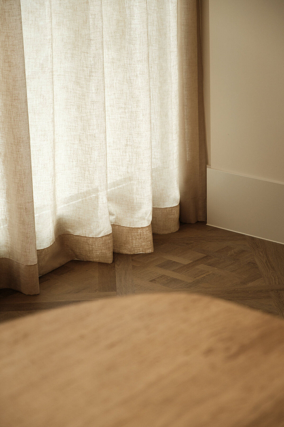 Tom Bremer_ Sanne Kurvers Interiors_Bruidsboetiek_web-25