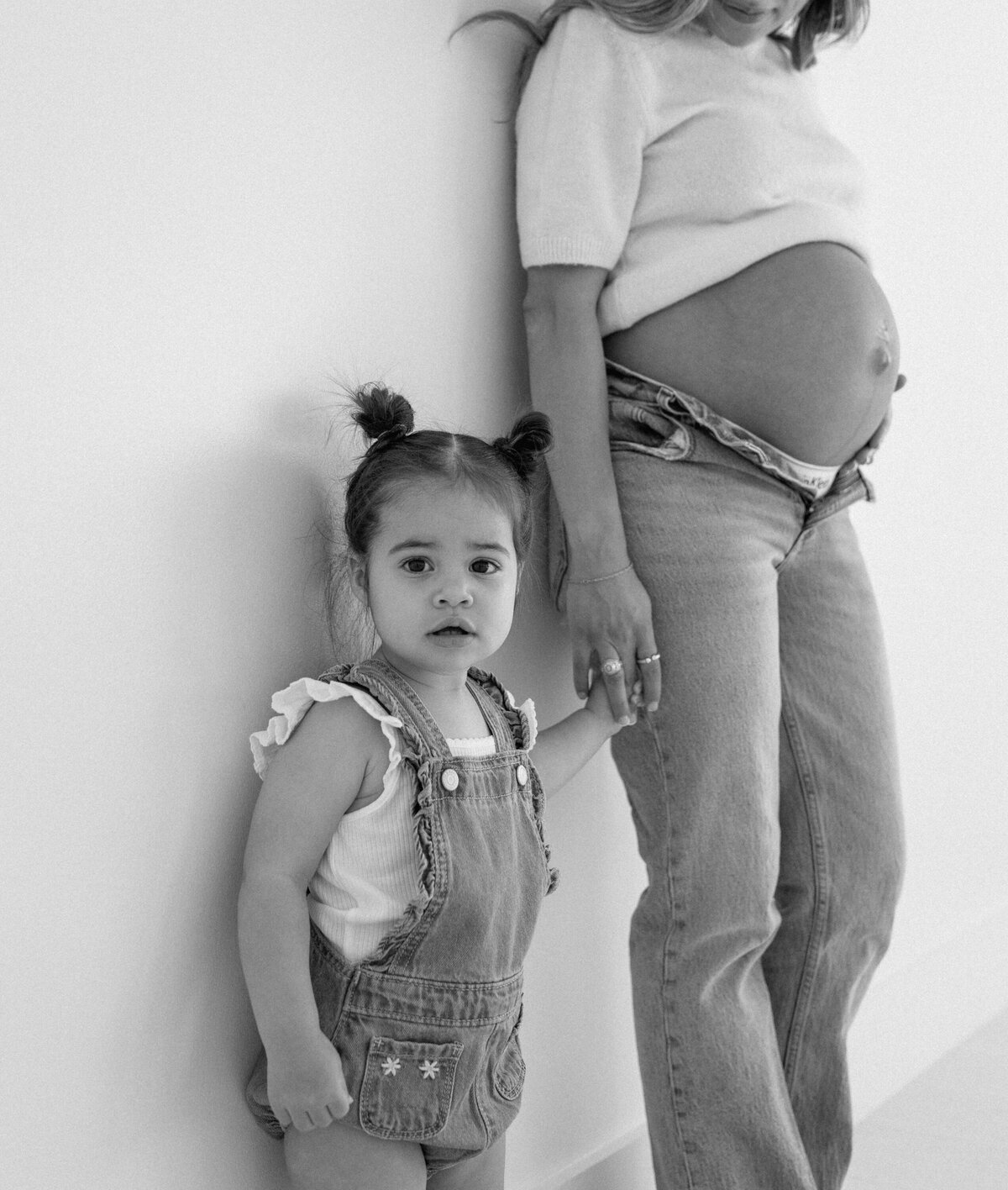 Austin-Lifestyle-Photographer- Harwell Maternity Story-96