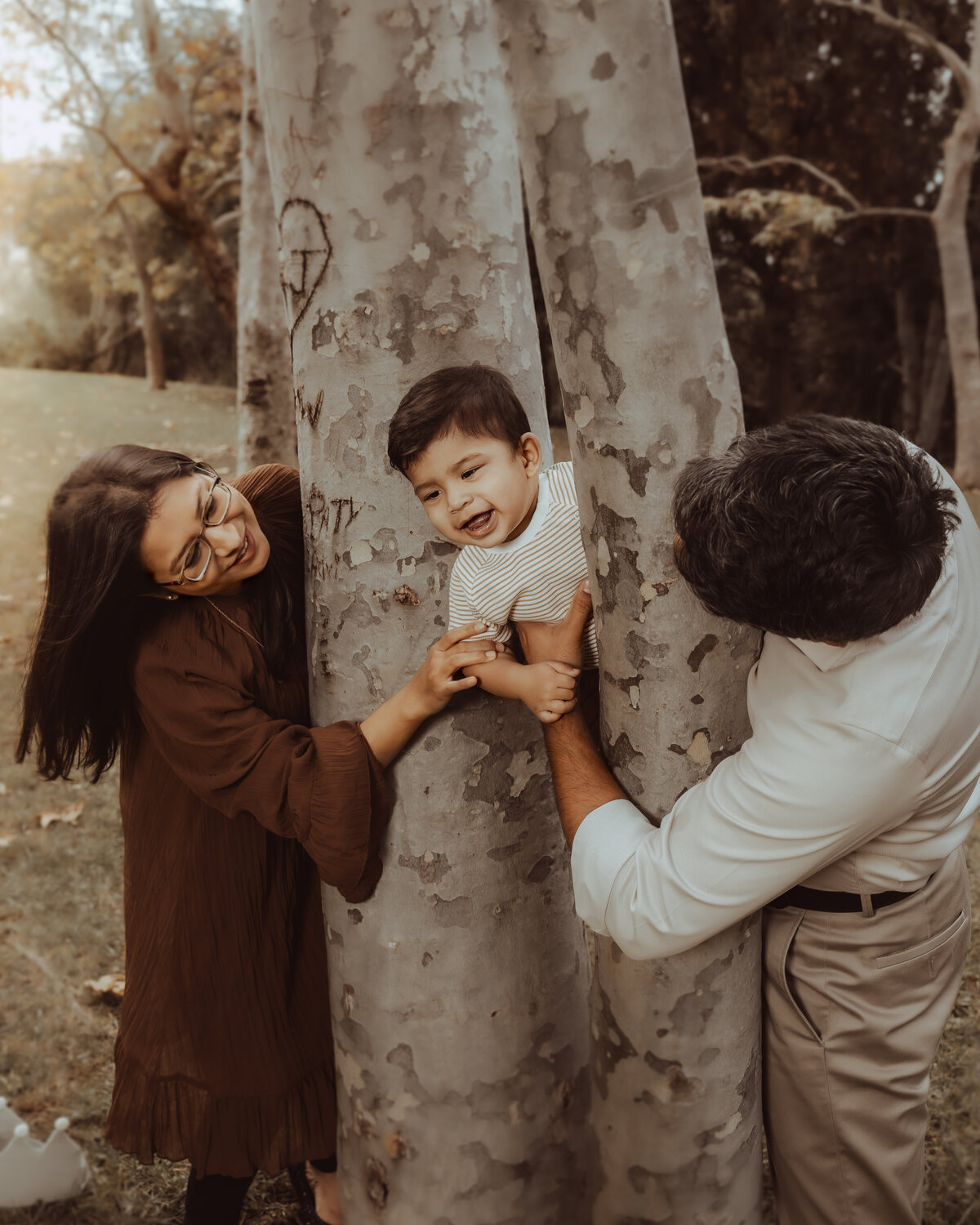 Los Angeles Happy Family Group Photo