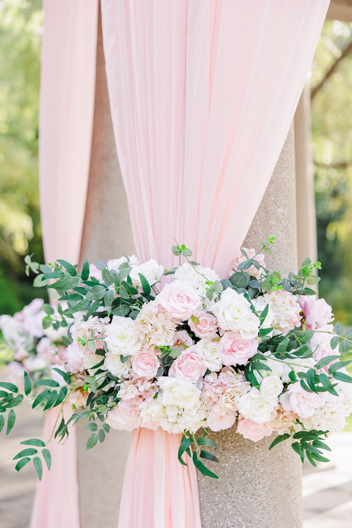 Florals on the tempietto column at Larz Anderson Park