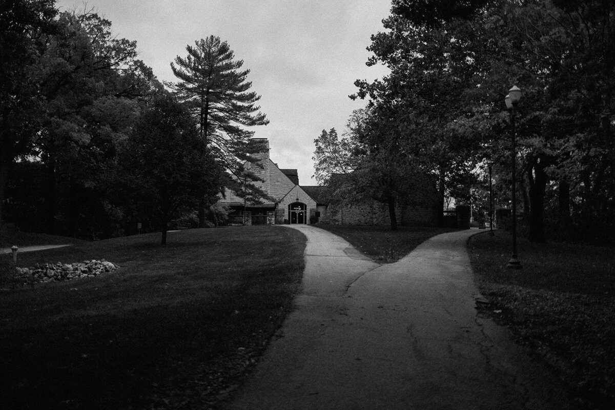 tower-lodge-black-hawk-state-park-wedding-desmet-quad-cities-1