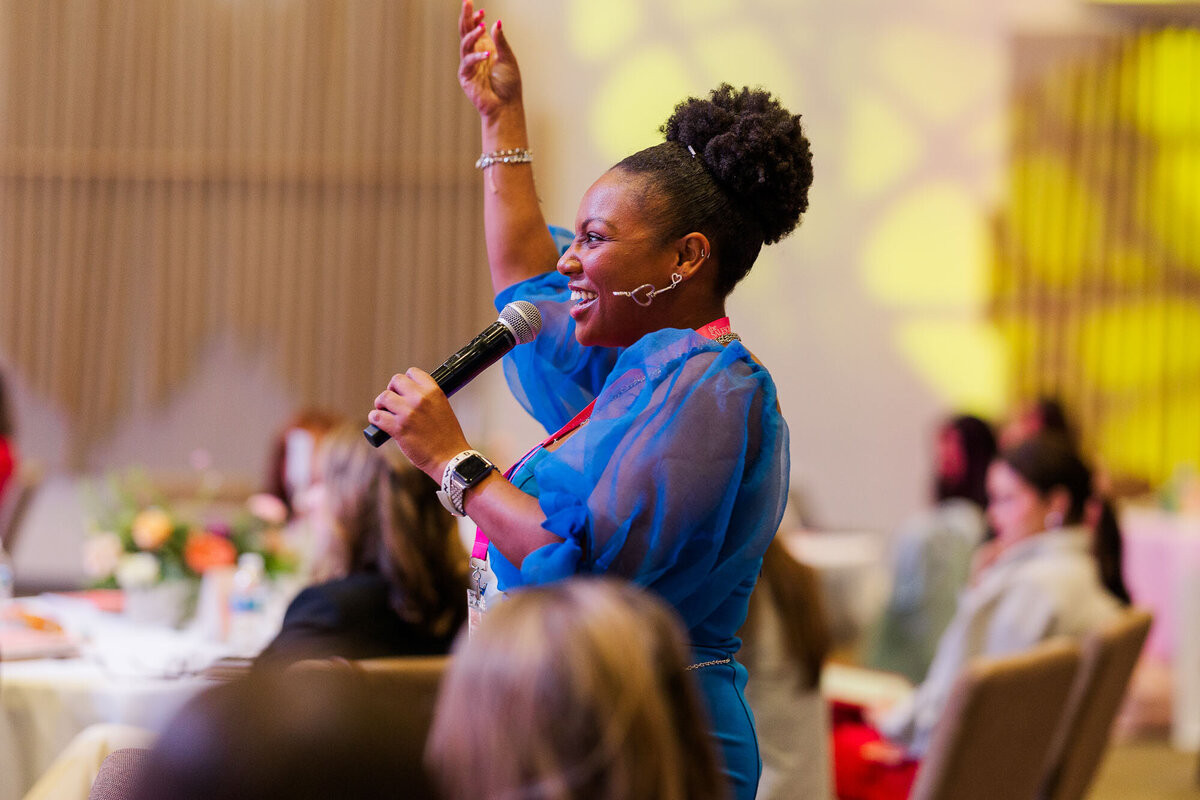 The-Salesgirls-Sales-Training-Sales-Coaching-for-Women-Sales-Mastery-Live-2025-6