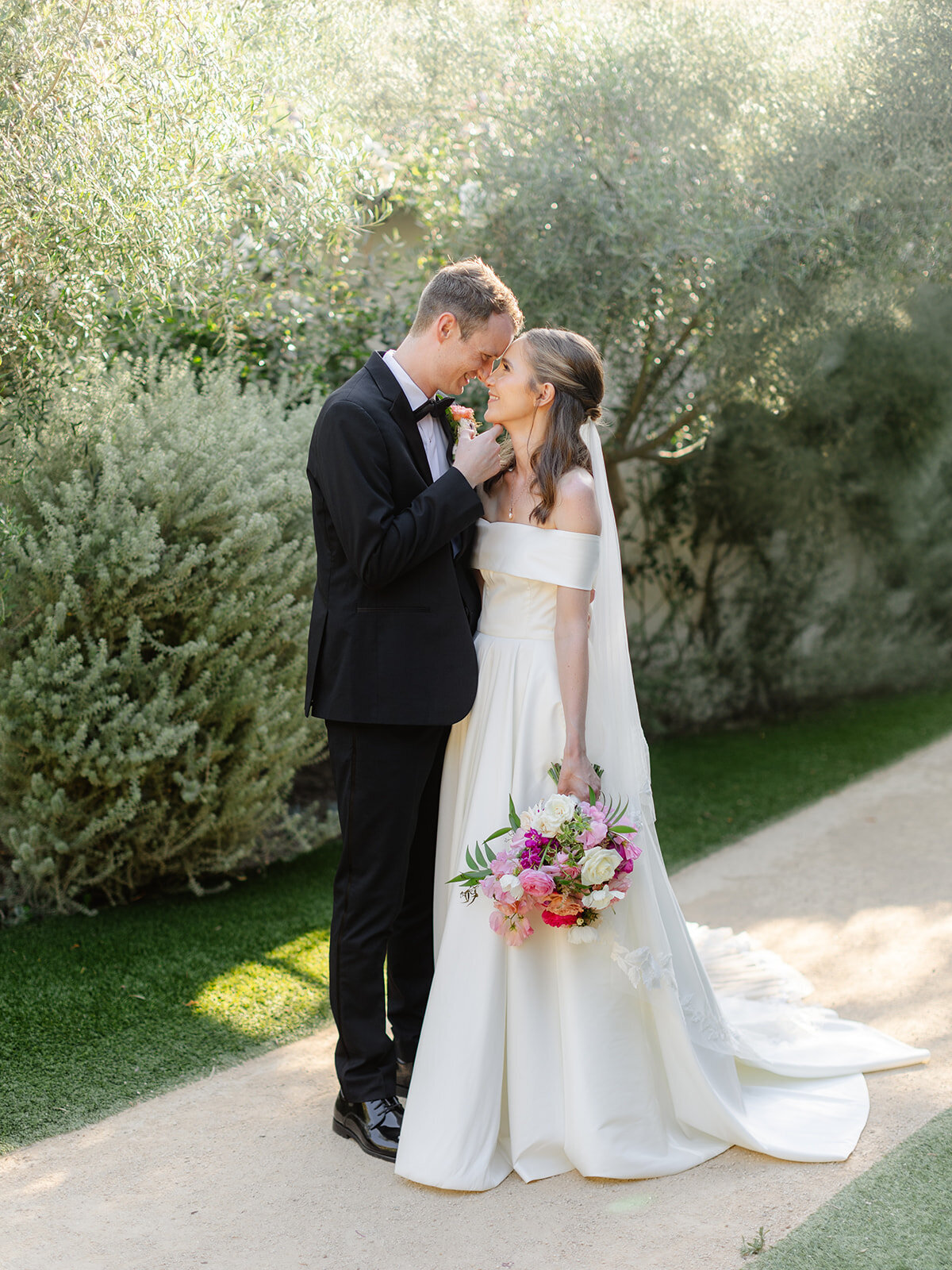 Victoria_2bRyanWedding-SNEAKS-39