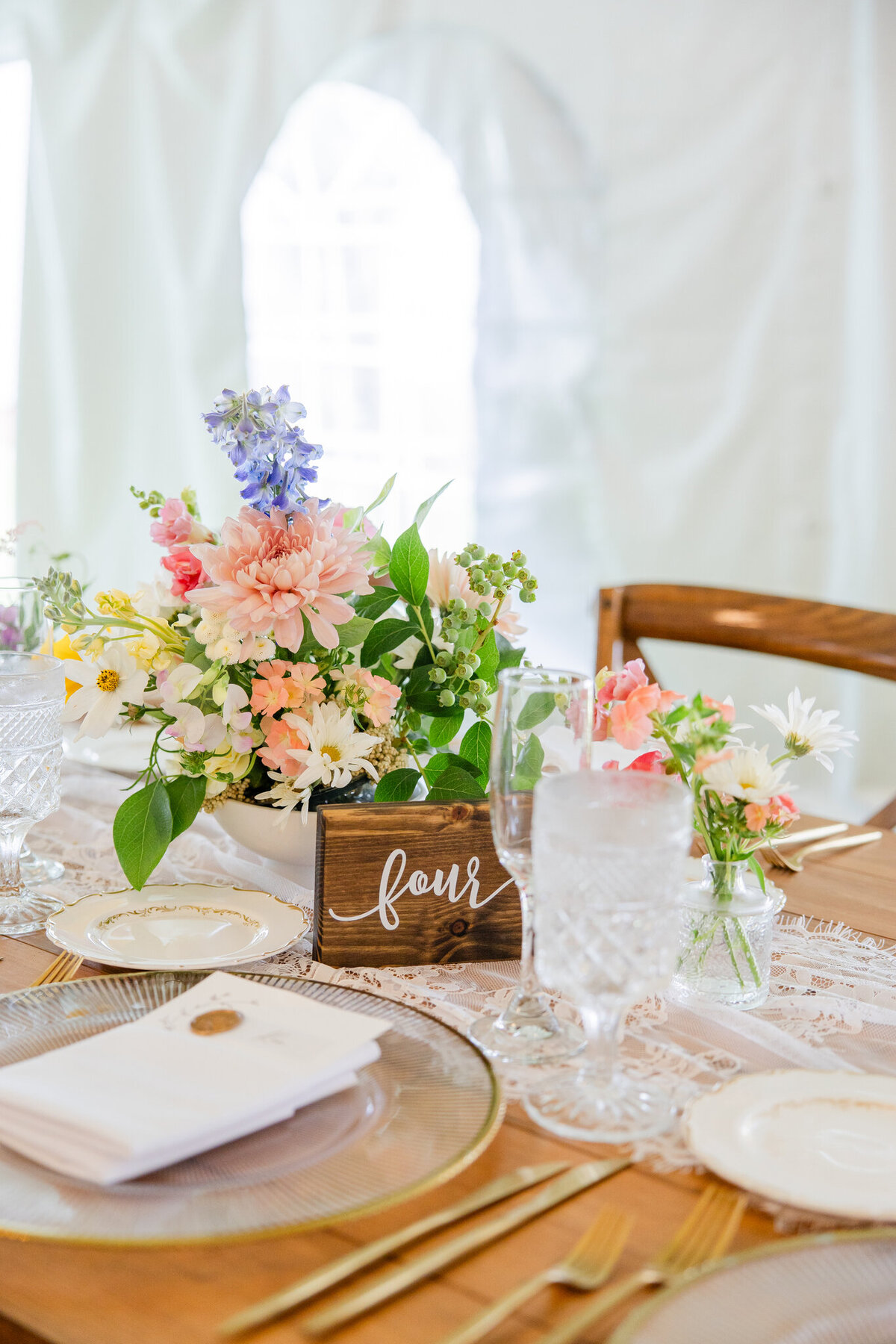 phelps-hathaway-house-tented-wedding-reception-1