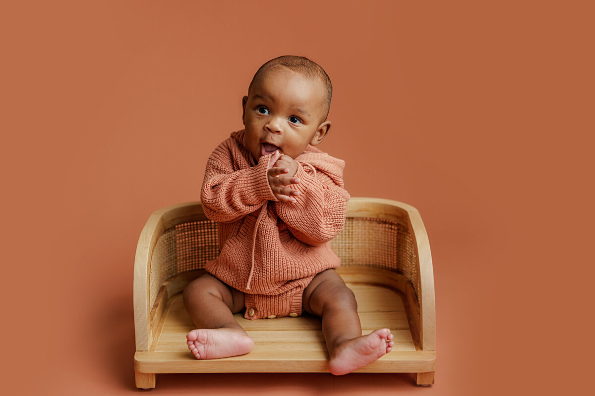 Huntsville Alabama Studio Baby Photographer 6 Month Milestone Session Client Closet34