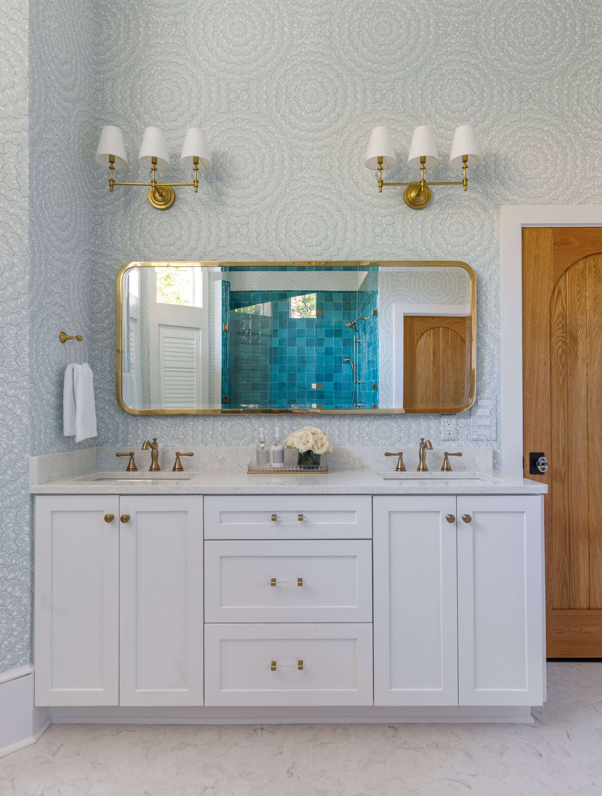 Long Point Amelia Island Lola Interiors Guest Bathroom