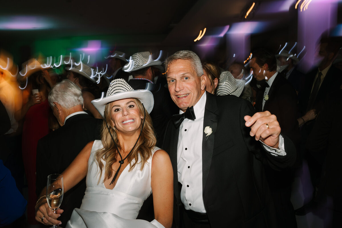 St. Louis Luxury Wedding Photographer Dance Floor Party Photos36