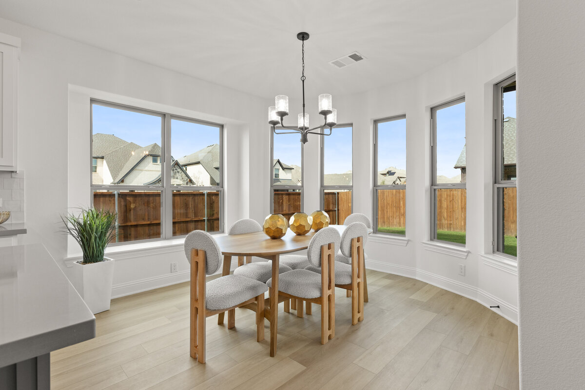 1001 Canuela-Breakfast Nook-1