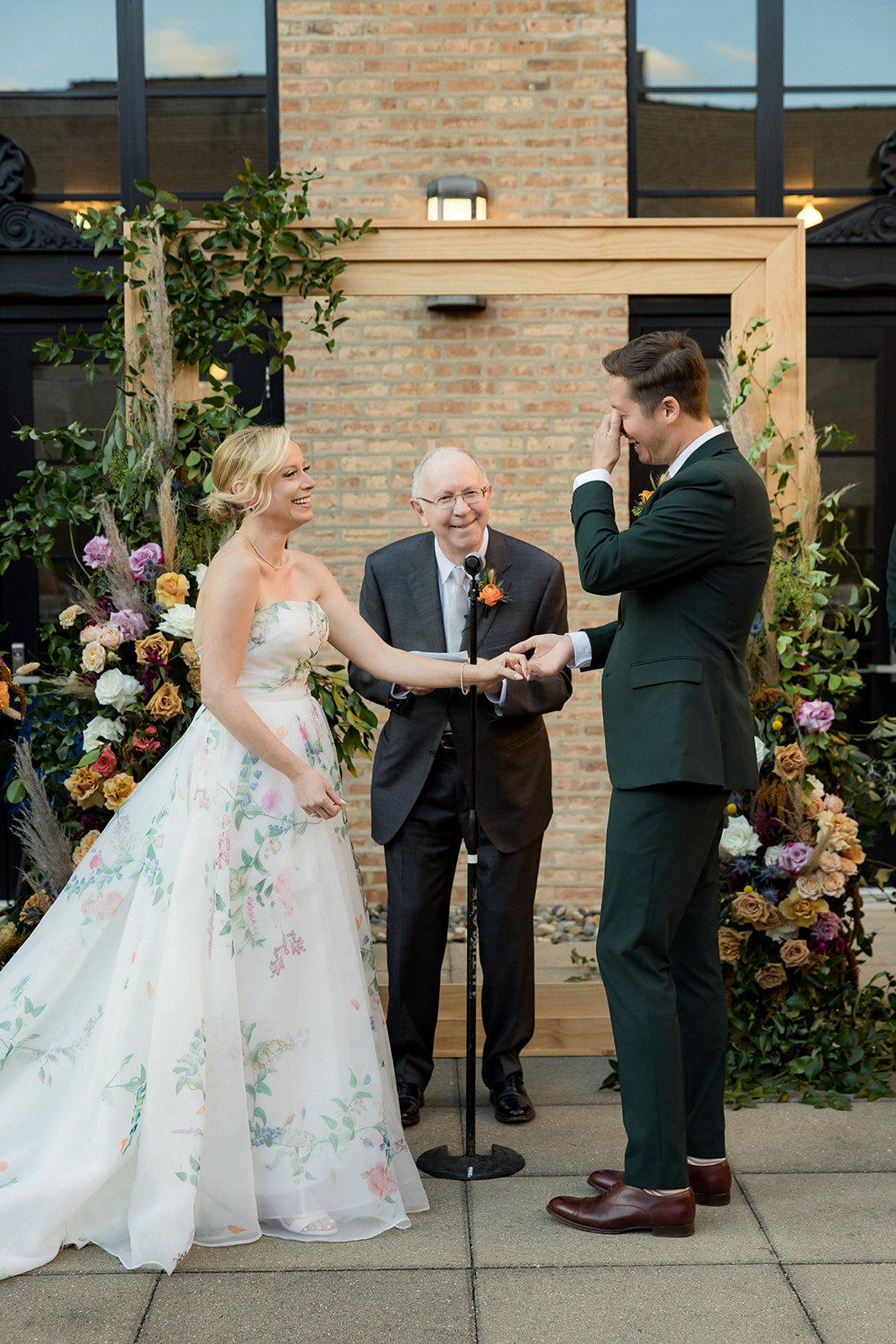 Ed and Aileen Photography Chicago Illinois Digital Film Wedding Engagement Photographers Destination Cafe Brauer37