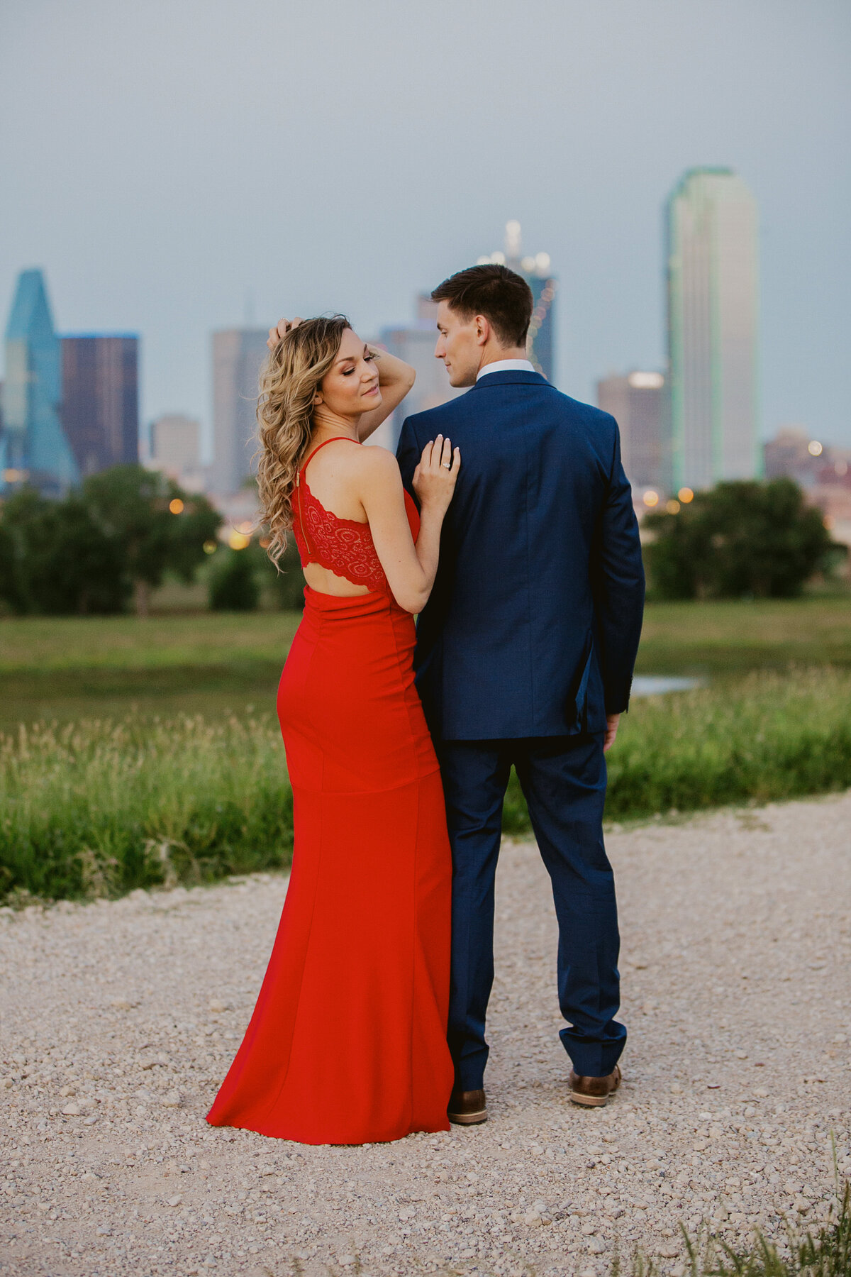 Dallas skyline engagement photos Hampton Morrow 0016