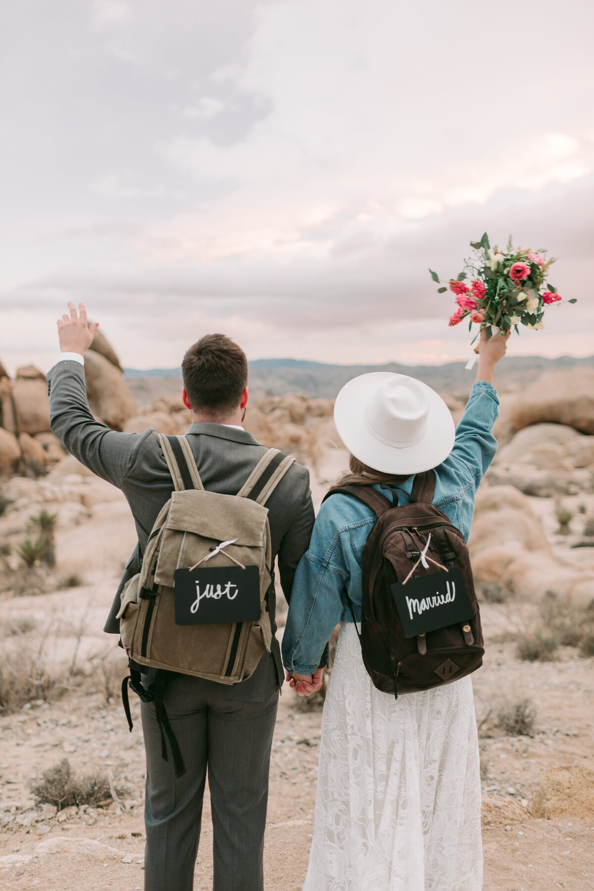 joshua tree elopement photographer