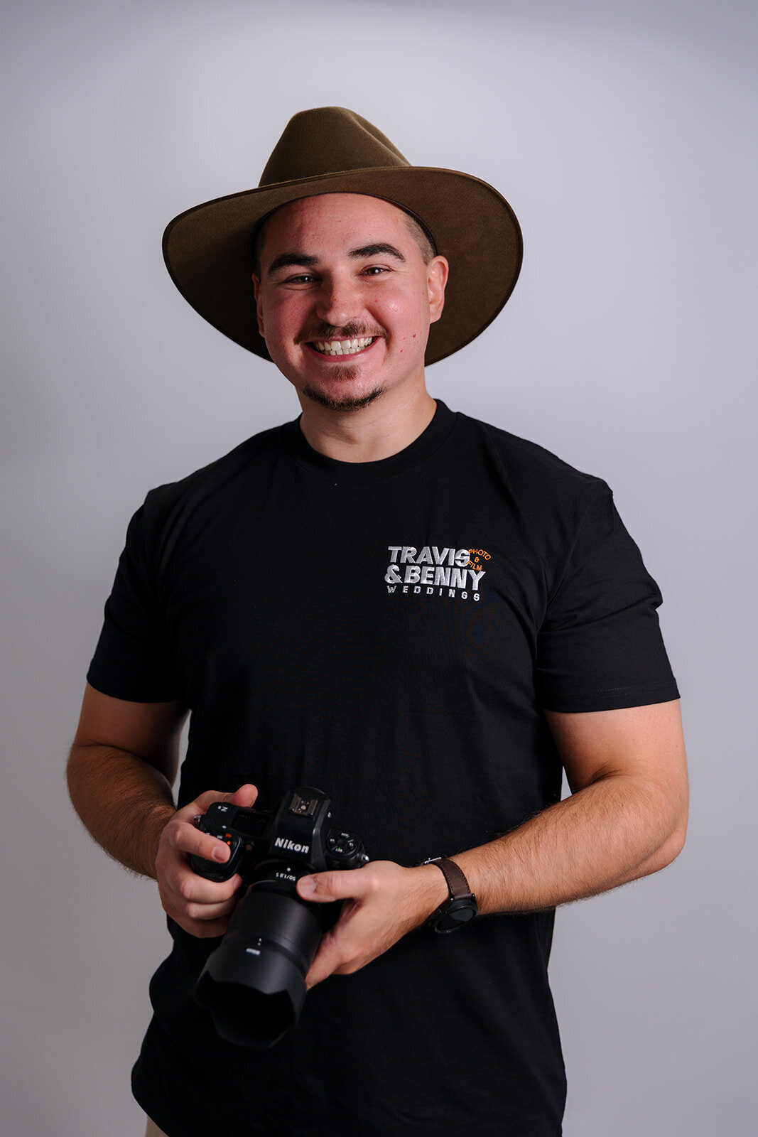 Travis & Benny Studio - SEB-2_websize