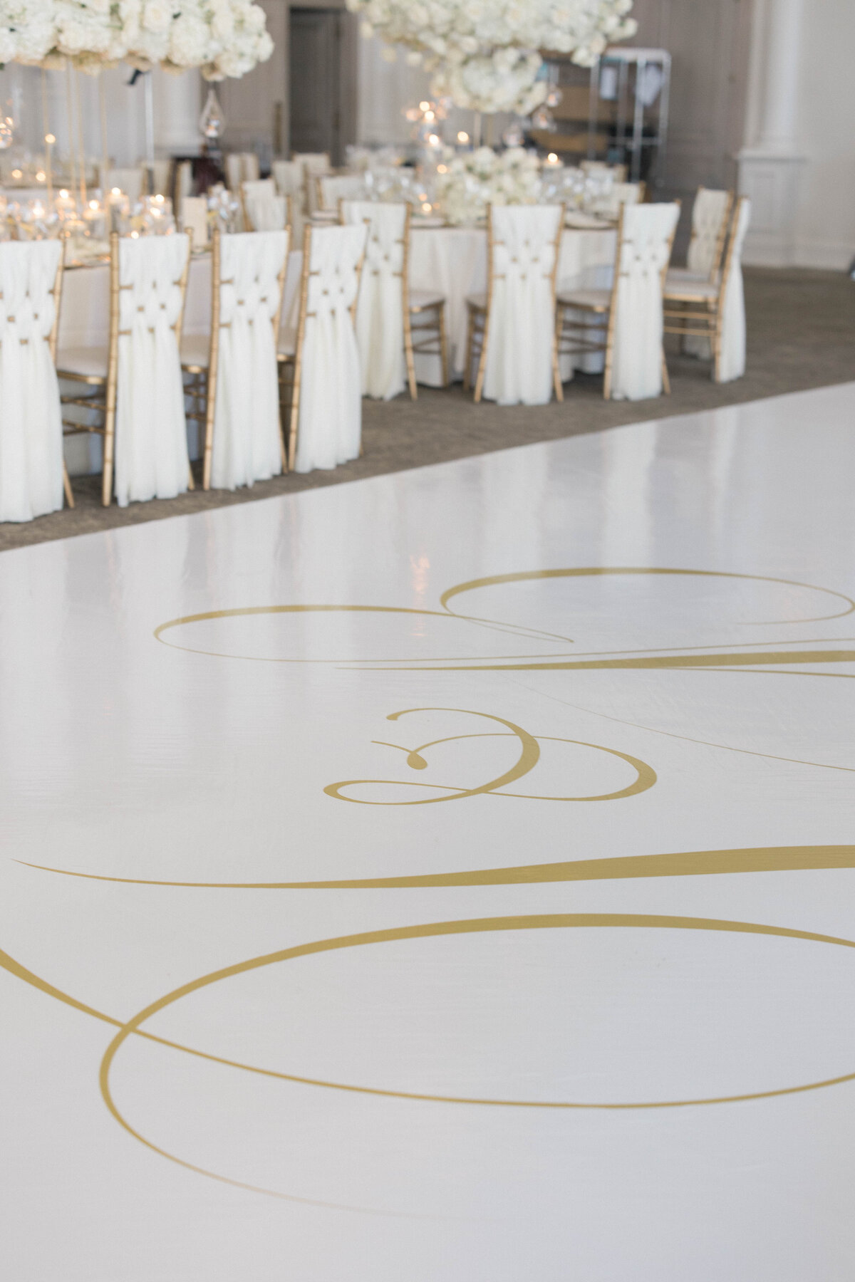 Molly Sue Photography Wedding at Park Chateau 63
