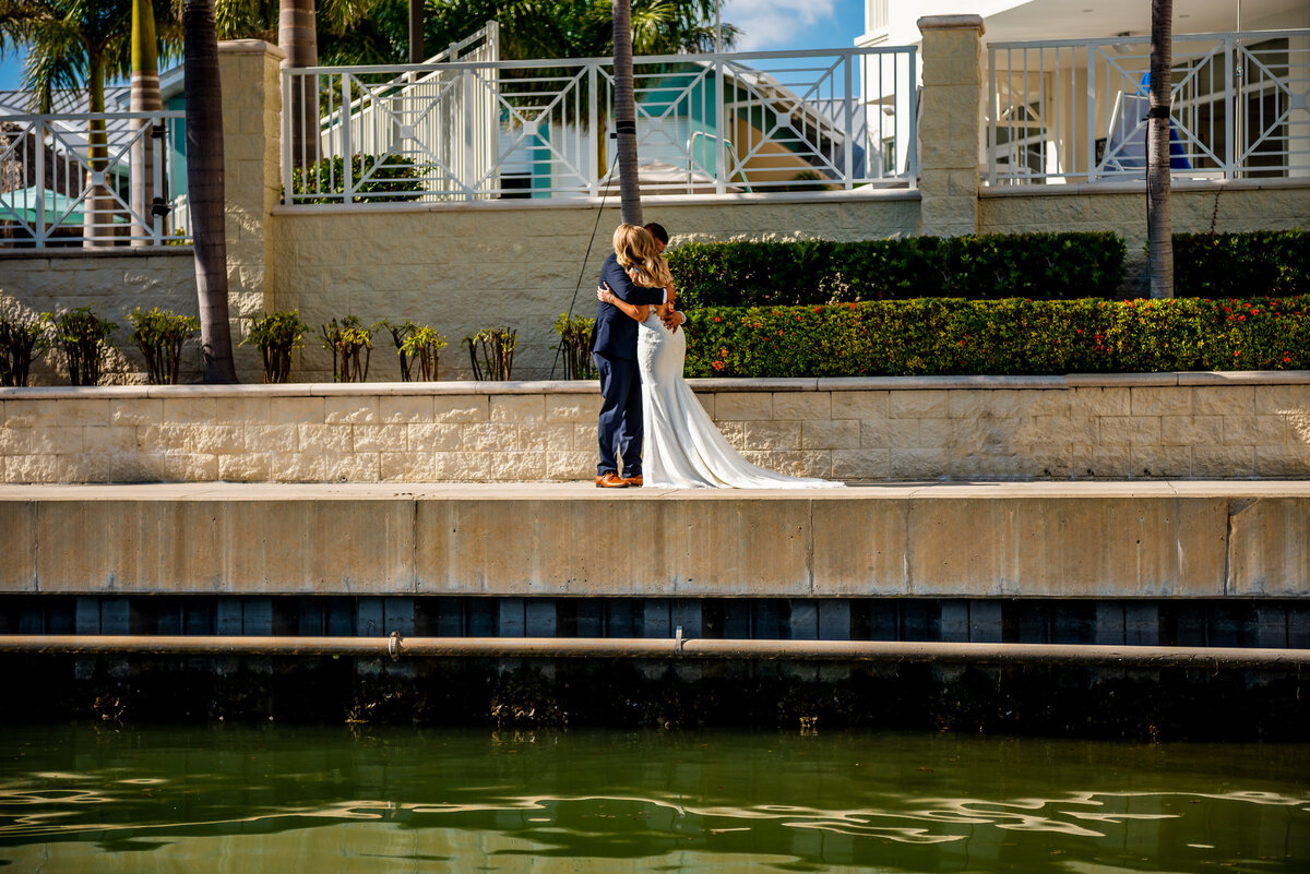 vista-at-the-top-Residence-Inn-by-Marriott-st.pete-wedding-maddness-photography--2