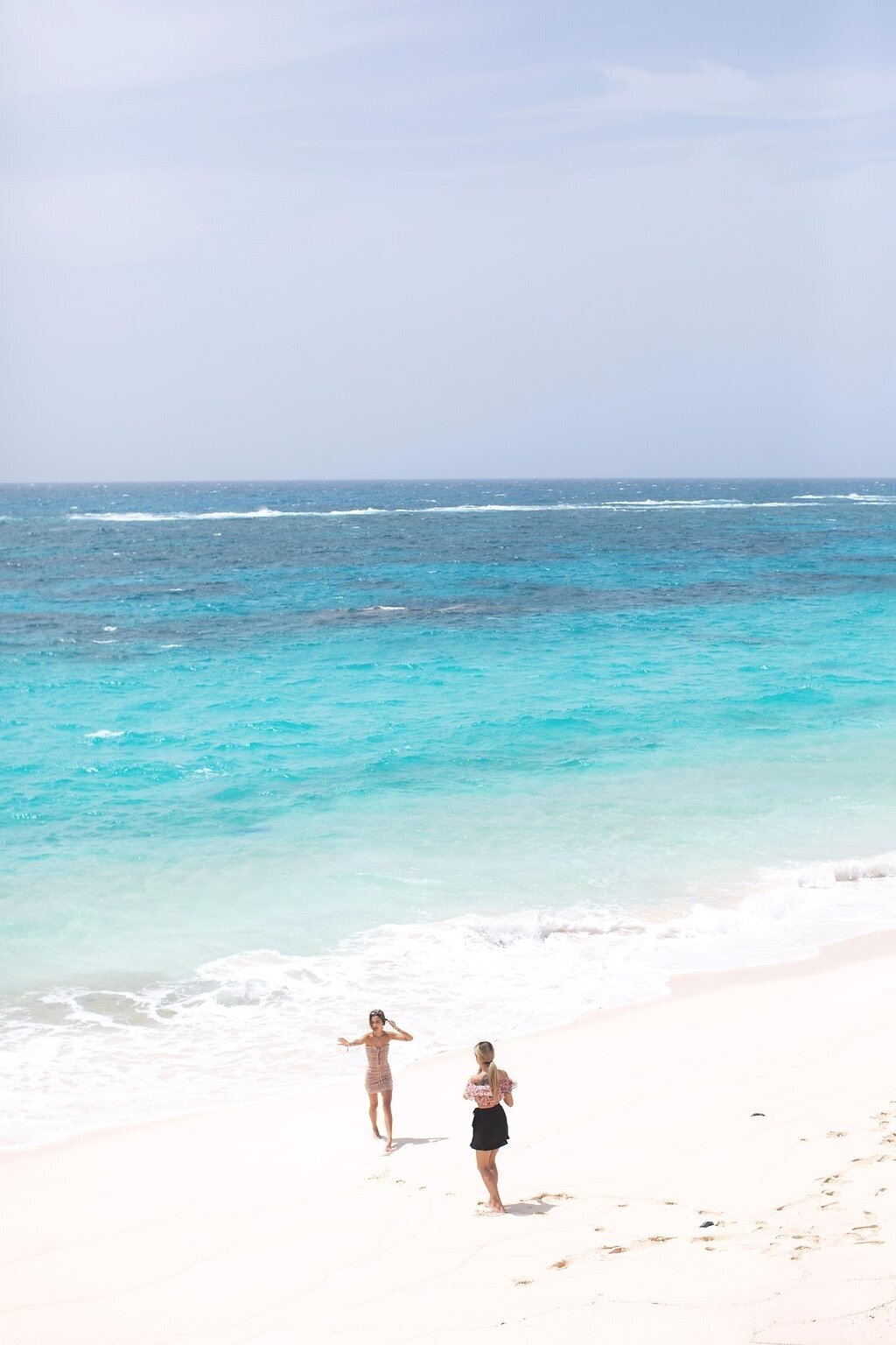 Revolve-Beach-Party-Bermuda-Island-Dasfete-57