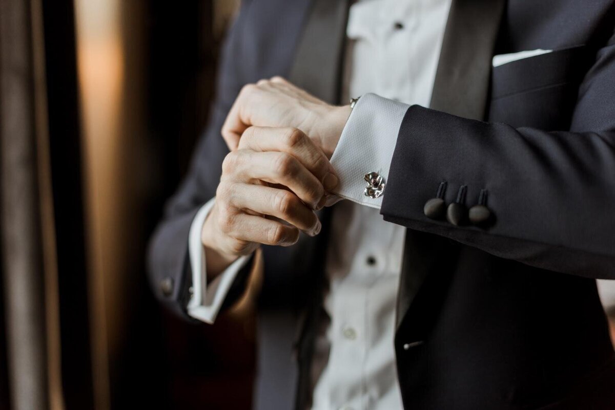 Groom-Cuff-Links-Ace-Hotel-New-Orleans.jpg