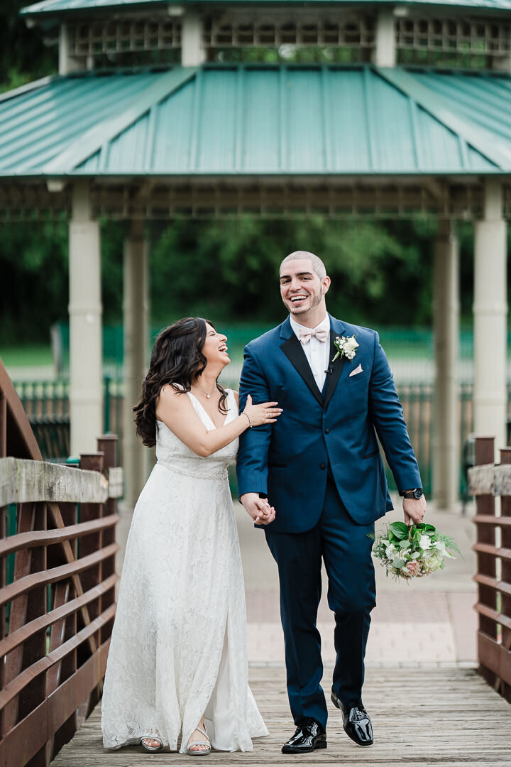 joyful-wedding-couple-walking-gazebo-nj-photographer-alex-kaplan