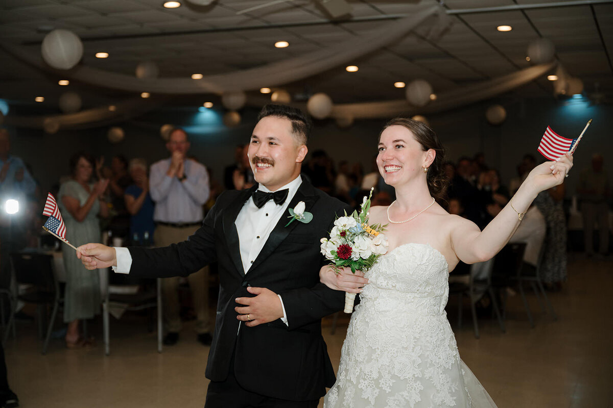 Traditional summer church wedding Rochester MN | Oduma photography -23