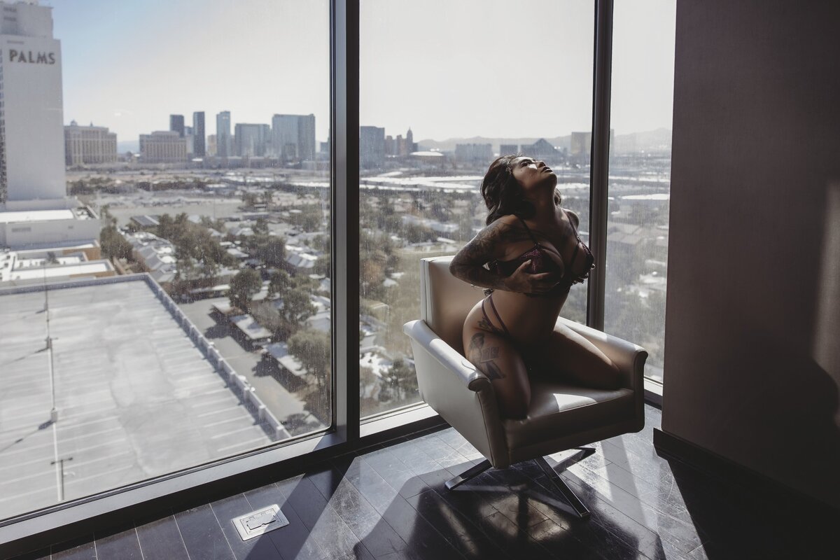 boudoir photography, boudoir photography near me, boudoir photographer, boudoir photo shoot, boudoir photos, boudoir shoot, boudoir photography Sacramento