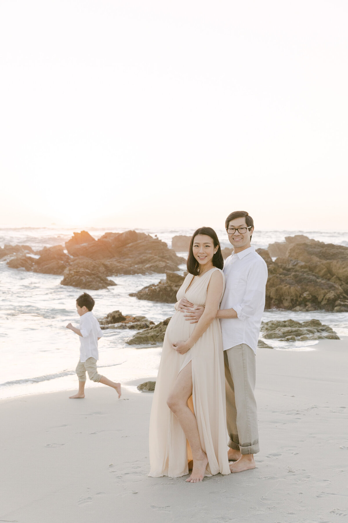 PERRUCCIPHOTO_PEBBLE_BEACH_FAMILY_MATERNITY_SESSION_102