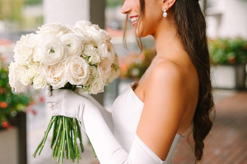 evansville-country-club-wedding-first-look-moment30